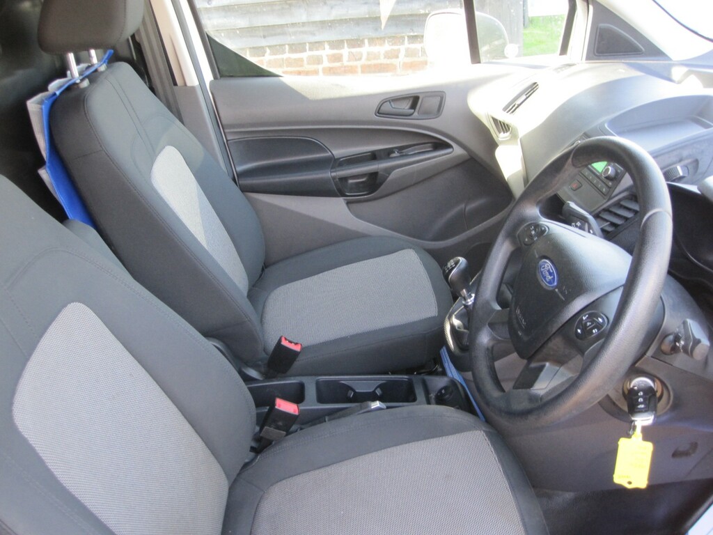 Ford Transit Connect 1.5 240 Ecoblue Leader 2020 YH20LSU White #4
