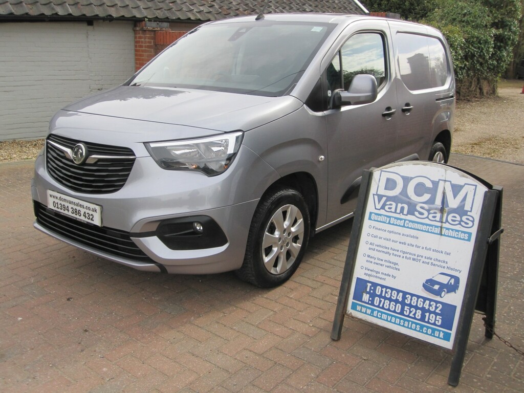 Vauxhall Combo 1.5 Turbo D 2000 Griffin 2021 Grey