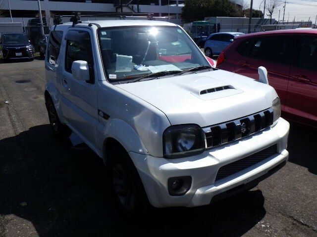 Suzuki Jimny 4X4 Suv 2012 - 2018 201515 White #2