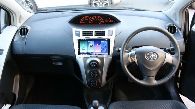 Toyota Yaris Dual Vvt-i Tr Hatchback Grey #5