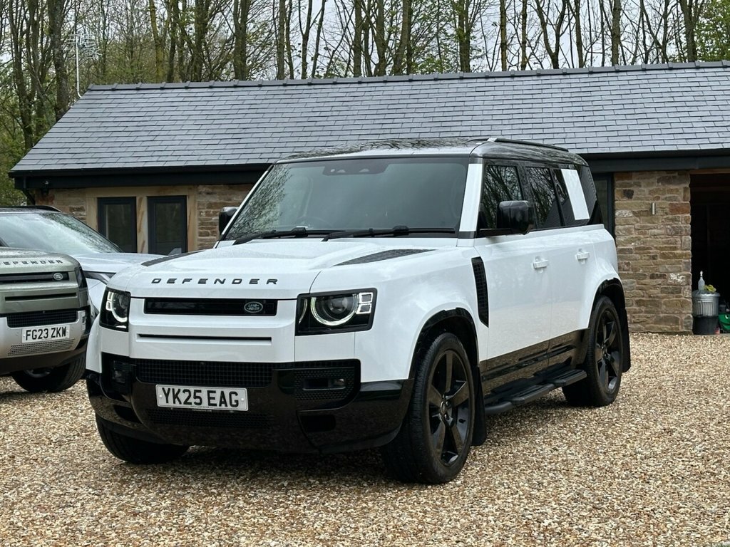 Land Rover Defender 110 3L X-dynamic Hse White