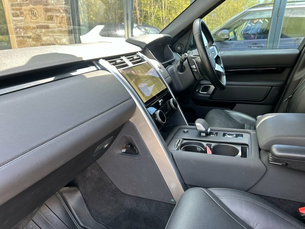 Land Rover Discovery 3L Se PG23LFF Grey #2