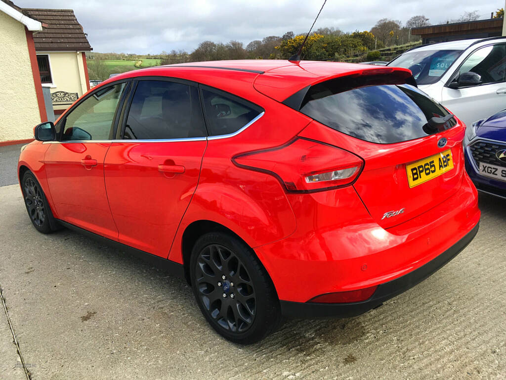 Ford Focus 1.5 Tdci 120 Titanium BP65ABF Red #5