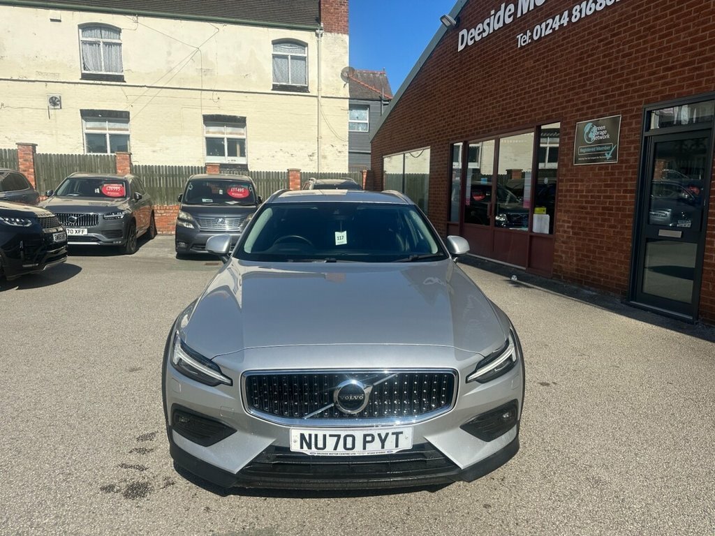 Volvo V60 Cross Country 2L Plus NU70PYT Silver #2