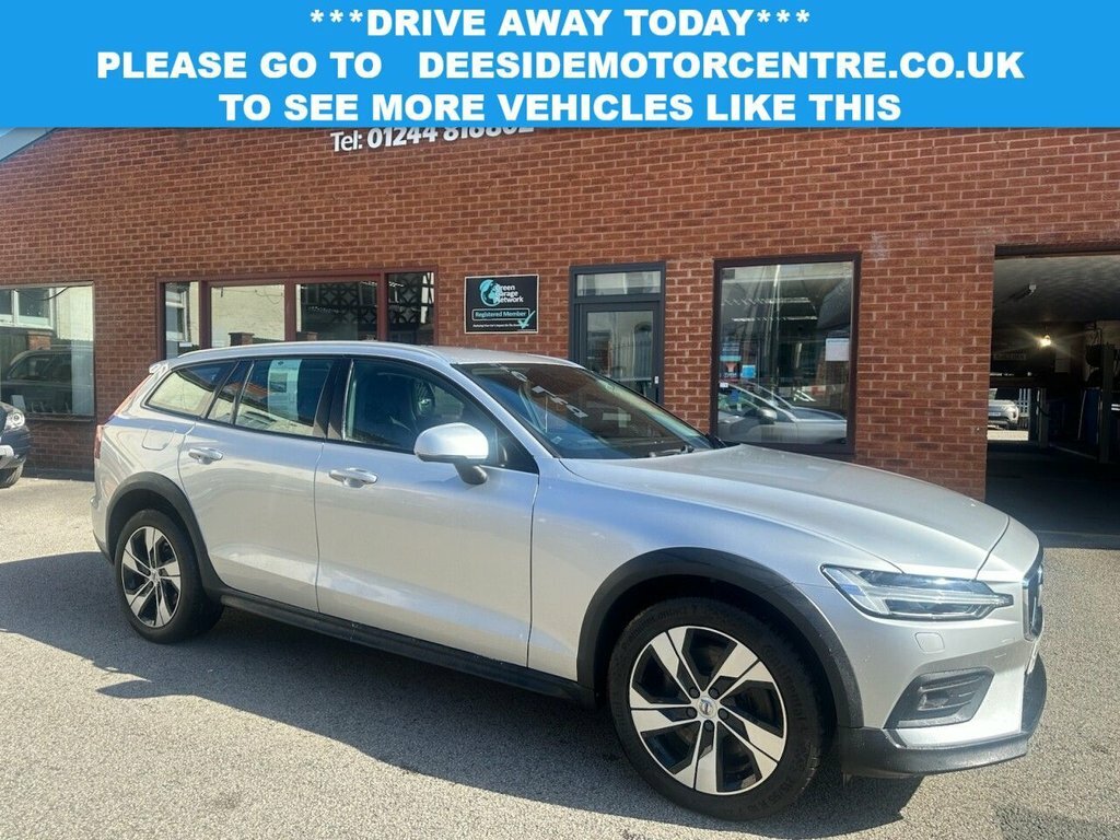 Volvo V60 Cross Country 2L Plus NU70PYT Silver