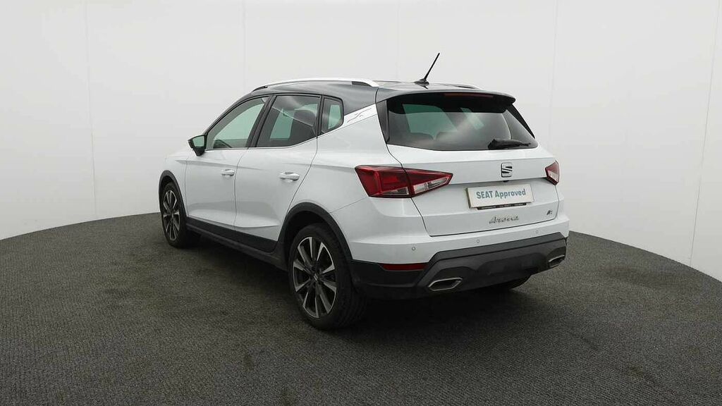 Seat Arona 1.0 Tsi 115 Fr Limited Edition FV74EXO White #3