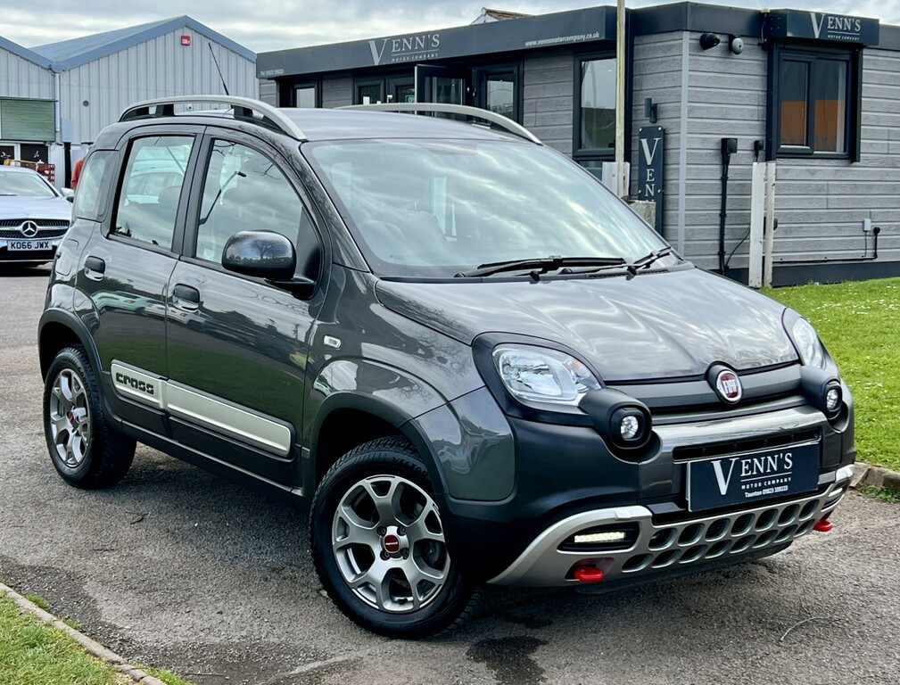 Fiat Panda Hatchback 0.9 Twinair 85Hp Cross 4X4 201969 Grey