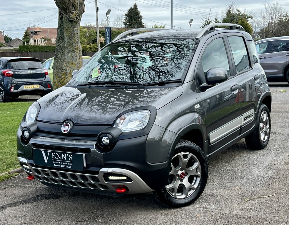 Fiat Panda Hatchback 0.9 Twinair 85Hp Cross 4X4 201969 EU69HLK Grey #3