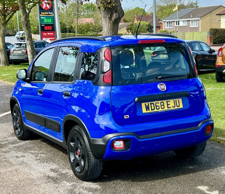Fiat Panda Hatchback 1.2 69Hp Waze 201968 Blue #5