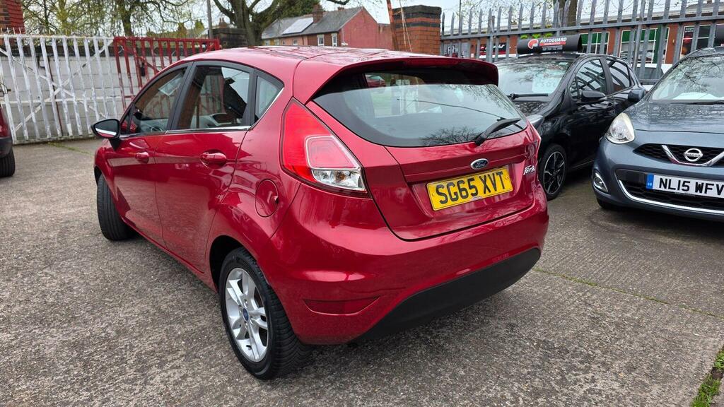 Ford Fiesta 1.5 Tdci Zetec Euro 6 SG65XVT Red #4