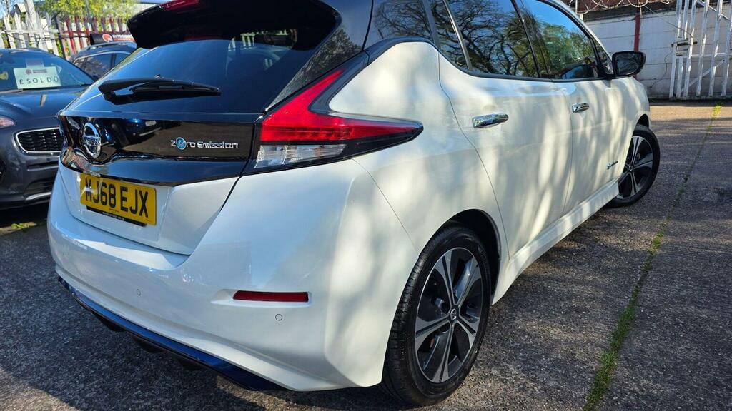 Nissan Leaf Leaf Tekna MJ68EJX White #5