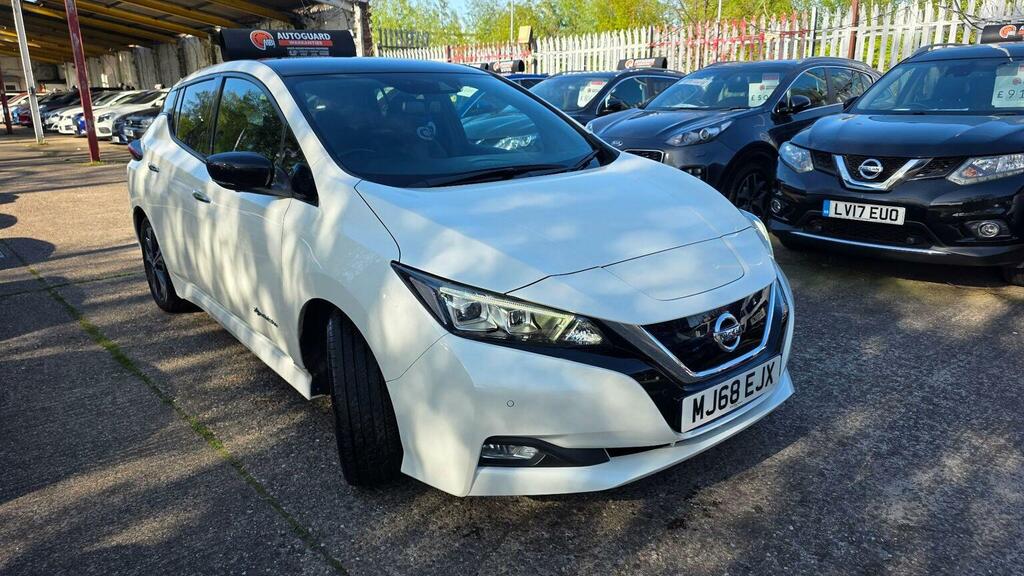 Nissan Leaf Leaf Tekna MJ68EJX White #2