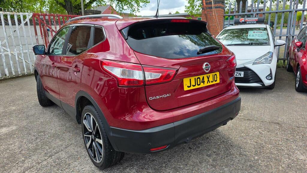 Nissan Qashqai 1.5 Dci Tekna 2Wd Euro 6 Ss JJ04XJO Red #3