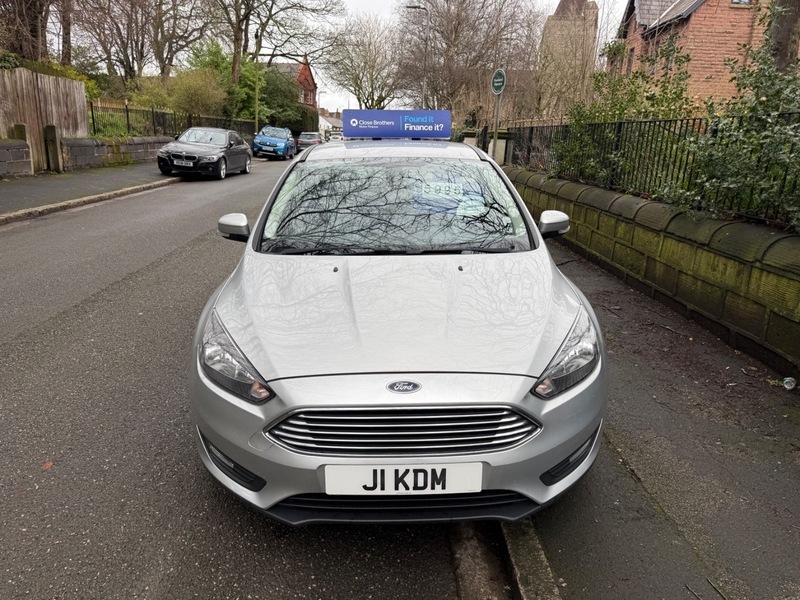 Ford Focus Zetec Tdci NA16WPJ Silver