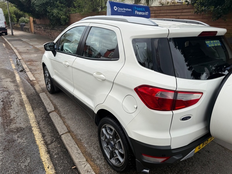 Ford Ecosport Titanium White #3