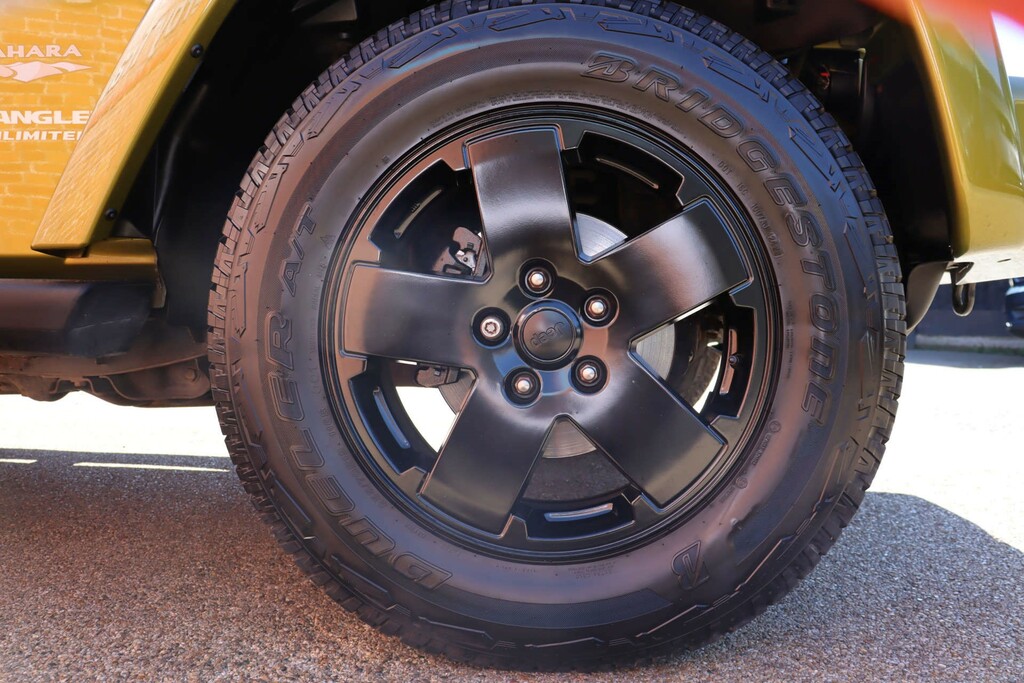 Jeep Wrangler Sahara Unlimited 4Wd #6