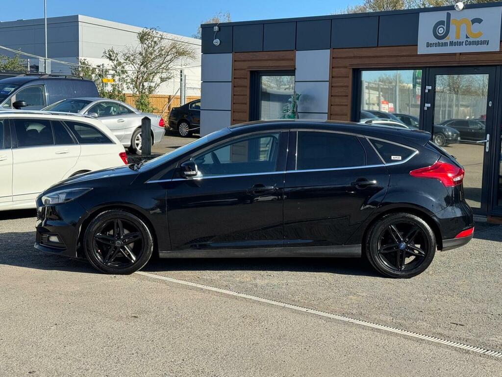Ford Focus 1.0T Ecoboost Zetec Euro 6 Ss FG16CWJ Black #3