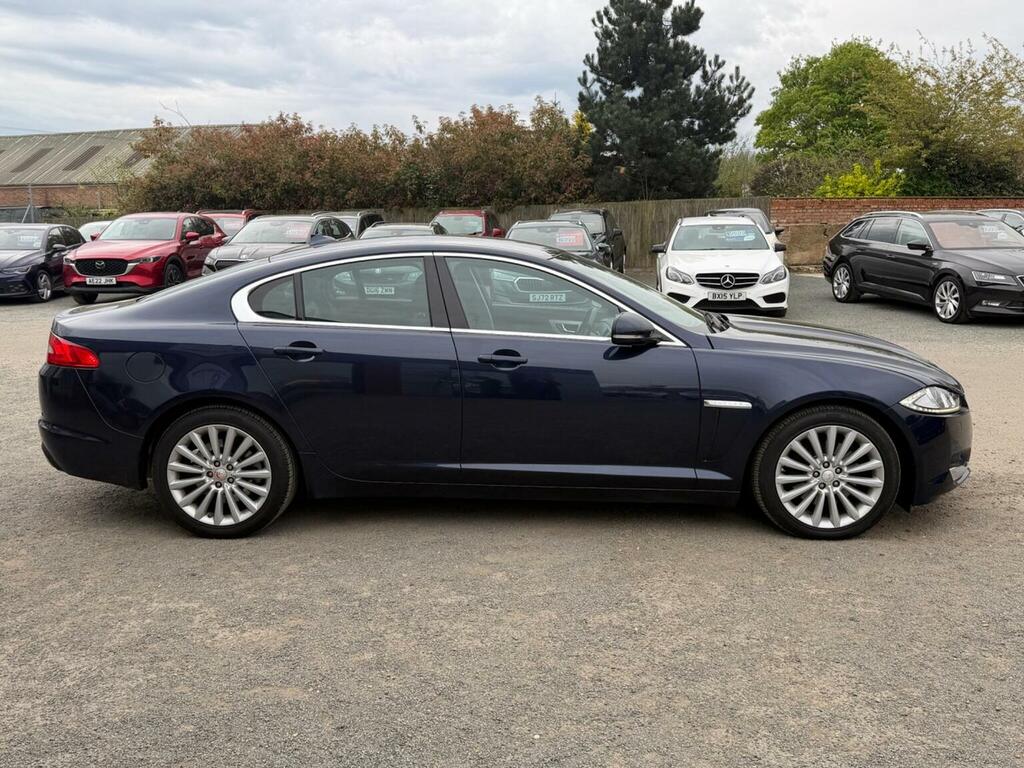 Jaguar XF 3.0D V6 Luxury Euro 5 Ss DU64UHP Blue #6