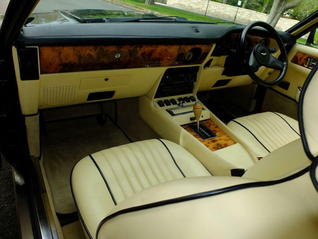 Aston Martin V8 5.3 Saloon #6
