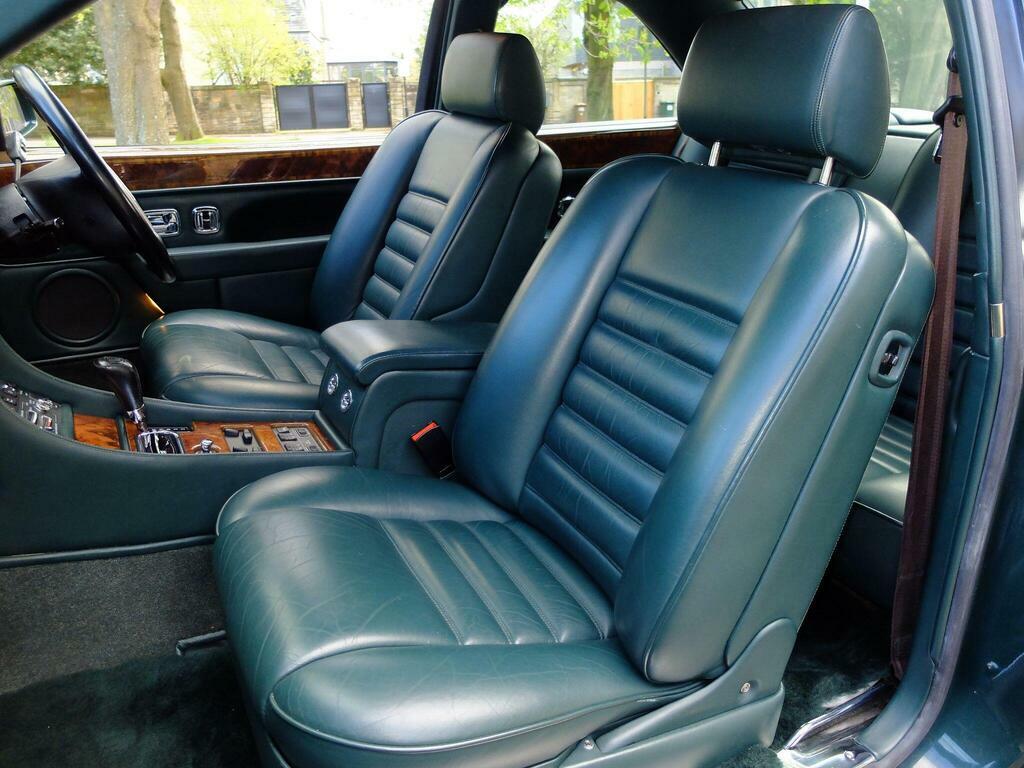 Bentley Continental 6.8 Green #10