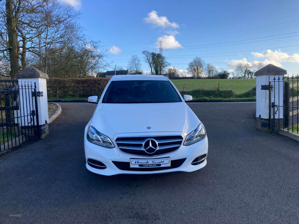 Mercedes-Benz E Class E220 Bluetec Se White #3