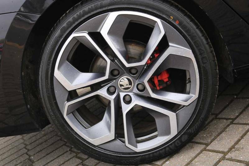 Skoda Octavia 2.0 Tdi 200 Vrs Dsg - 2022 72 Black #5