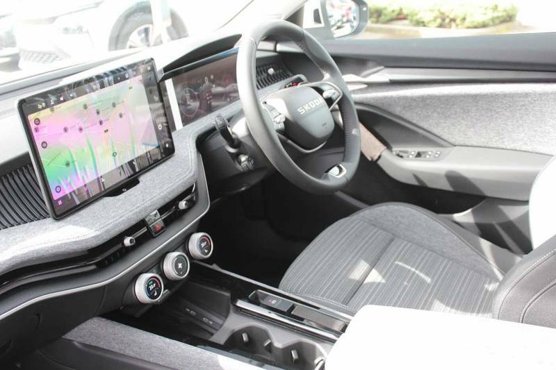 Skoda Superb 1.5 Tsi E-tec Se Technology Dsg - 2026 NX26SWO White #2