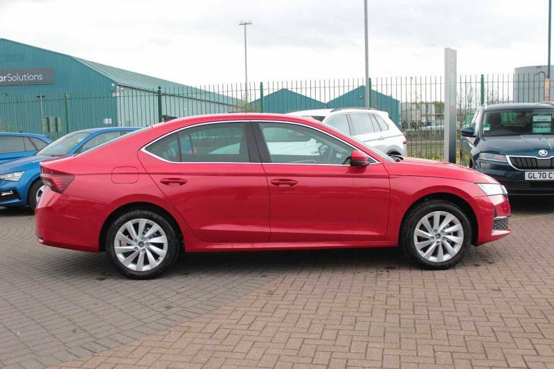 Skoda Octavia 2.0 Tdi Se L - 2026 Red #4