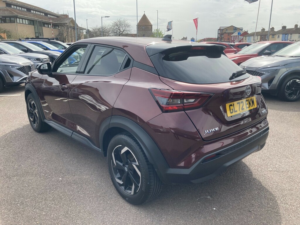 Nissan Juke 1.6 Hybrid N-connecta GL72EKM Red #6
