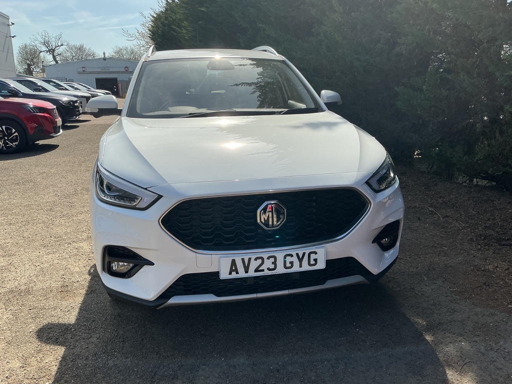 MG ZS 1.0T Gdi Exclusive Dct AV23GYG White #4