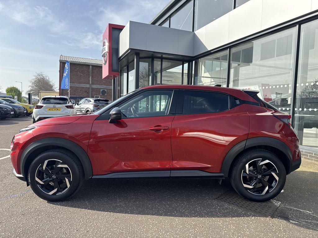 Nissan Juke 1.0 Dig-t 114 N-connecta AU23OPF Red #5