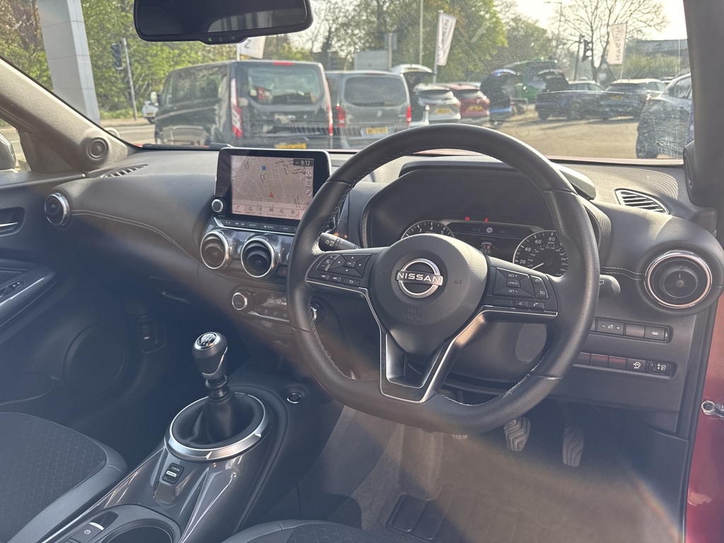 Nissan Juke 1.0 Dig-t 114 N-connecta AU23OPF Red #3