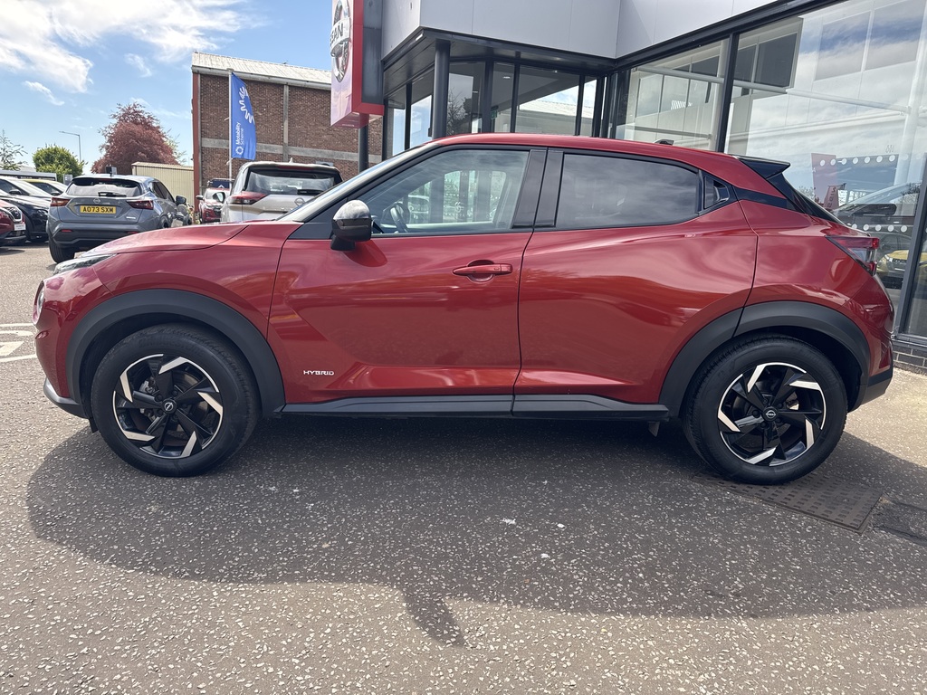 Nissan Juke 1.6 Hybrid N-connecta AP72OCS Red #5