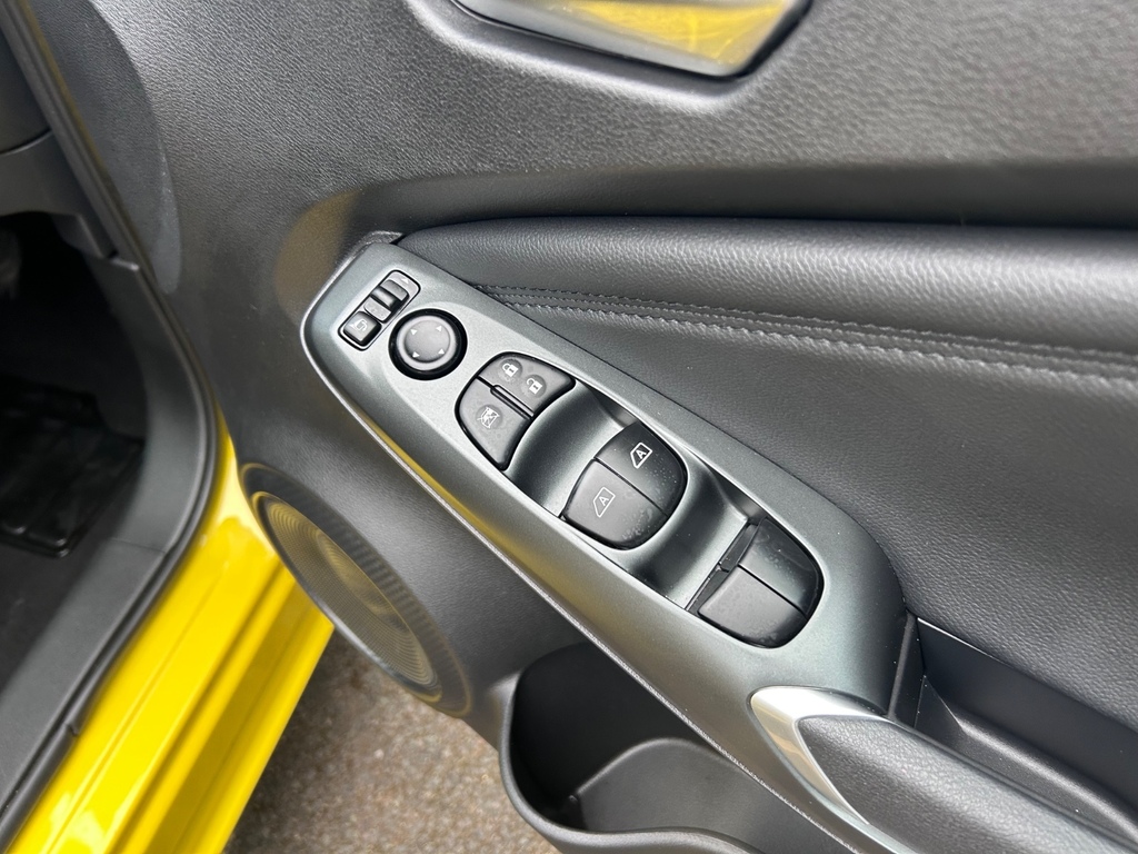 Nissan Juke 1.0 Dig-t N-connecta Dct AP25GVY Yellow #5