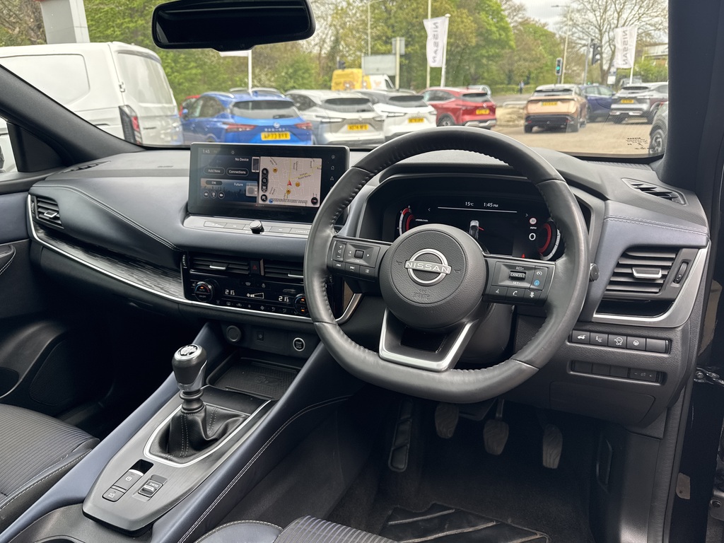 Nissan Qashqai 1.3 Dig-t Mh Tekna DV73ZNS Black #3