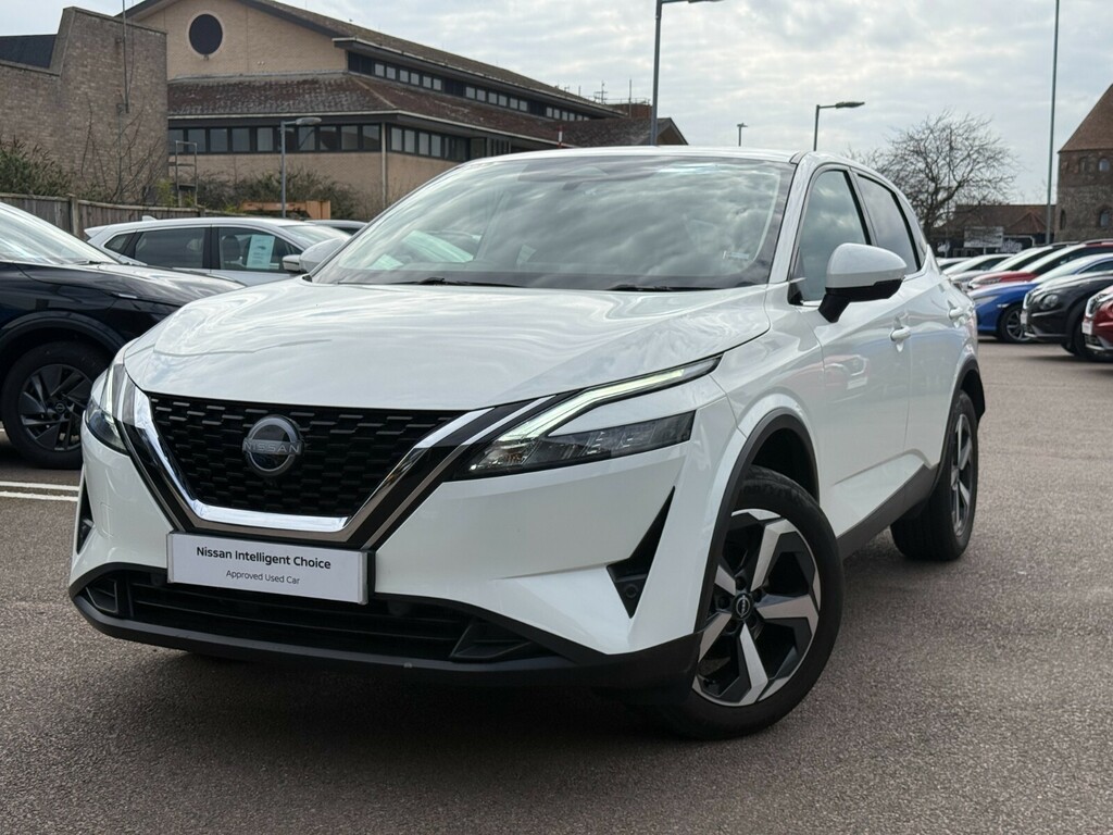 Nissan Qashqai 1.3 Dig-t Mh 158 N-connecta Xtronic AU23OPW White #3