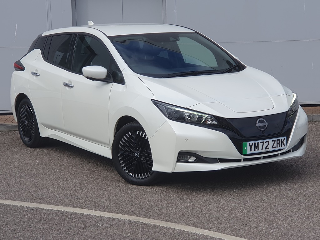 Nissan Leaf 110Kw N-connecta 39Kwh White