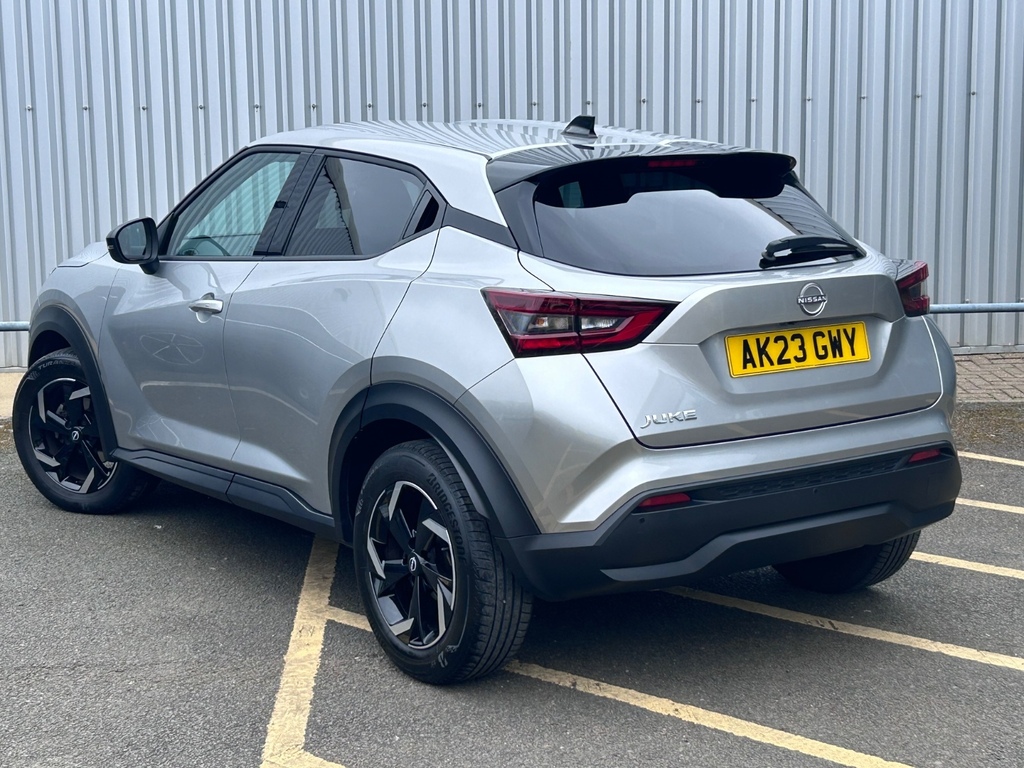 Nissan Juke 1.0 Dig-t 114 N-connecta AK23GWY Silver #2