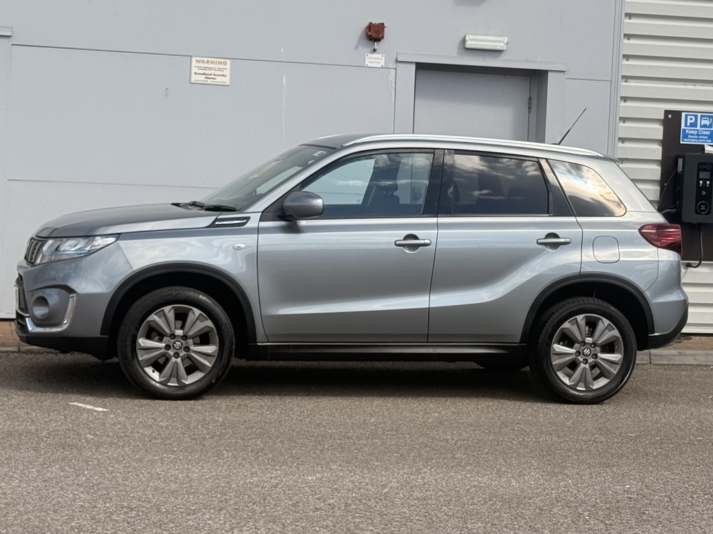 Suzuki Vitara 1.4 Boosterjet 48V Hybrid Sz-t Estate YN23VDJ Grey #4