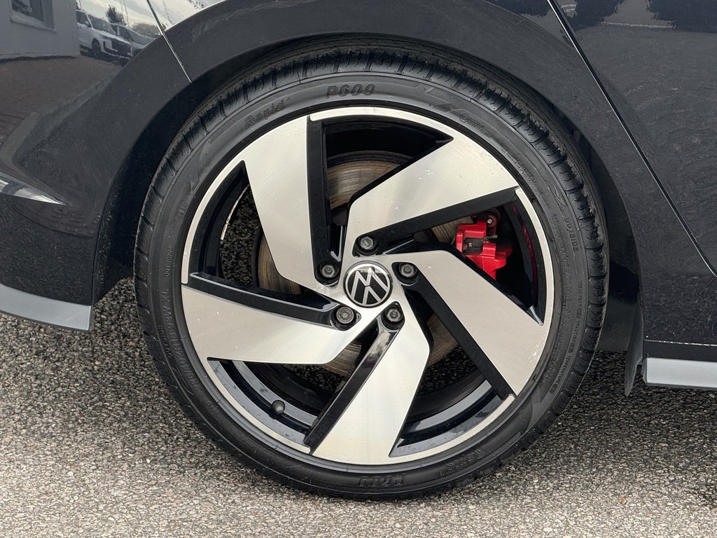 Volkswagen Golf 2.0 Tsi Gti Dsg PN21SZR Black #2