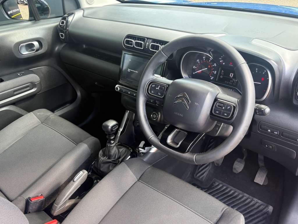 Citroen C3 Aircross 1.2 Puretech 110 Shine DN22YUJ Blue #2