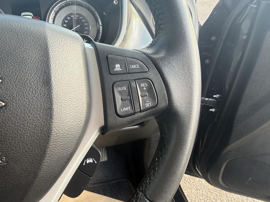 Suzuki Vitara 1.5 Hybrid Sz5 Ags Estate YK23FZT Black #6