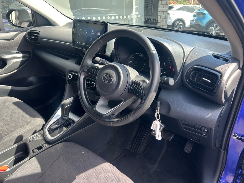 Toyota Yaris 1.5 Hybrid Icon Cvt LR25NSZ Blue #2