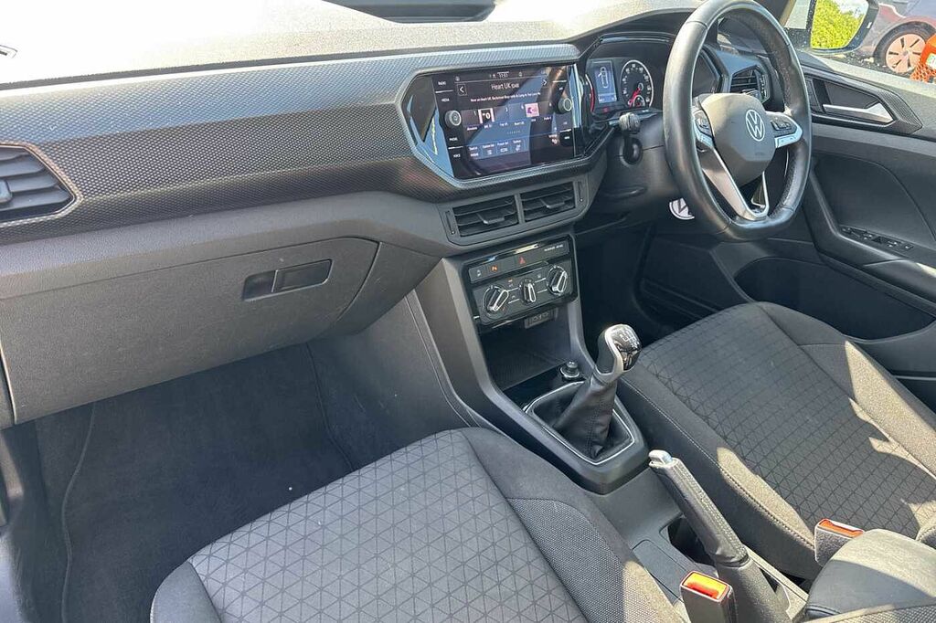 Volkswagen T-Cross 1.0 Tsi 110 Se YY22EUW White #2