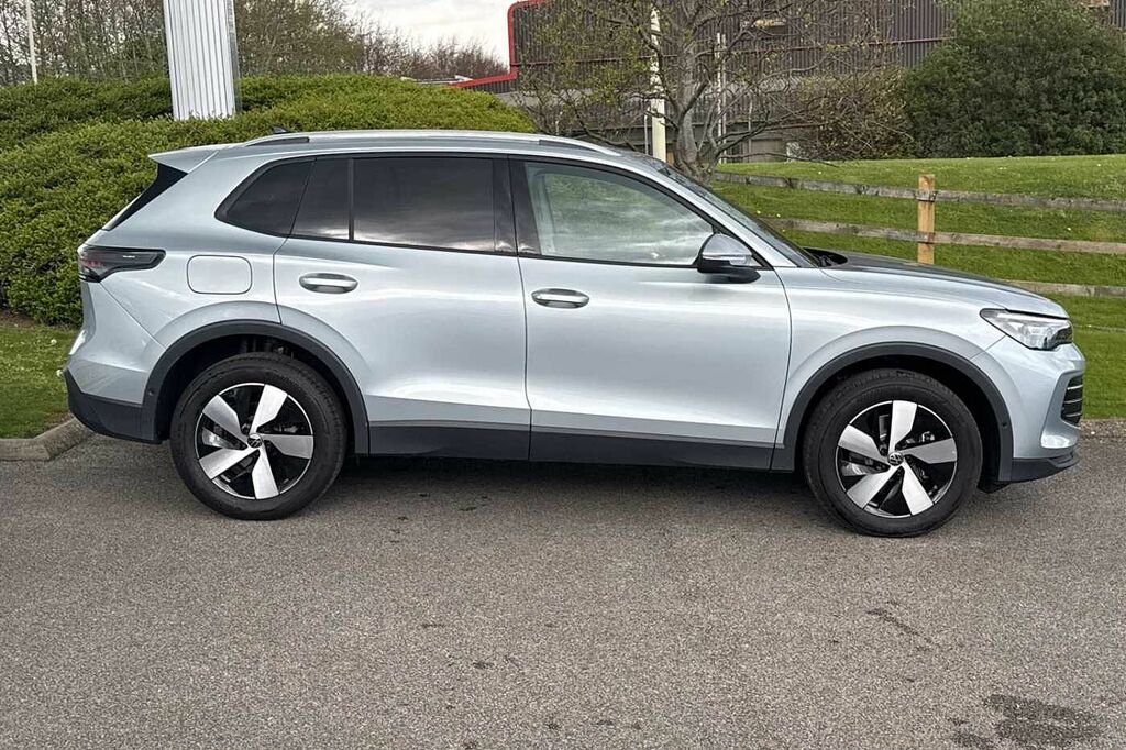 Volkswagen Tiguan 1.5 Tsi Ehybrid Match Dsg YY75ZKP Silver #4