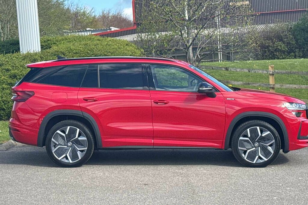 Skoda Kodiaq 2.0 Tdi 193 Sportline 4X4 Dsg 7 Seat Tow Bar YY75XBD Red #4