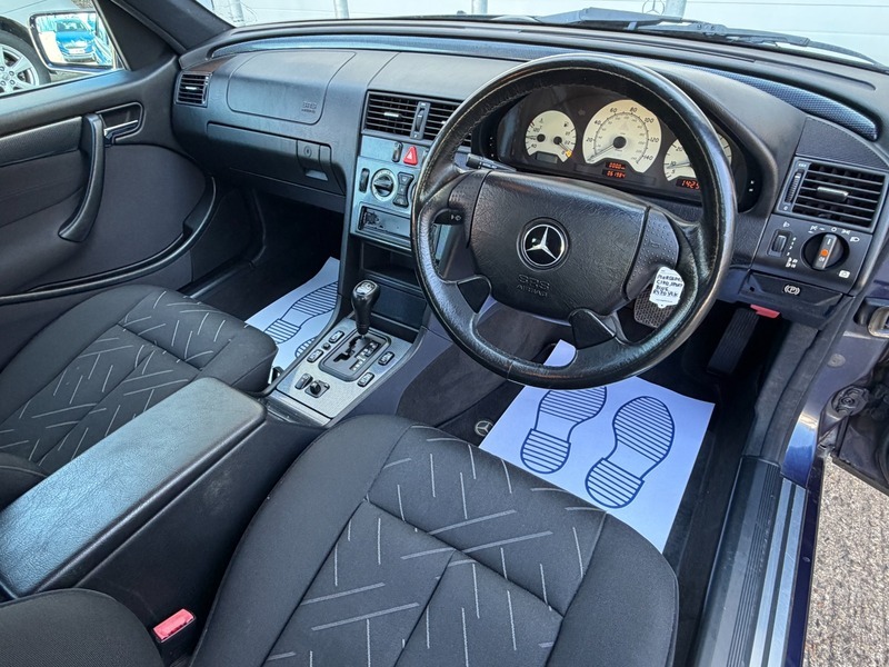 Mercedes-Benz C Class C200 Elegance Grey #15