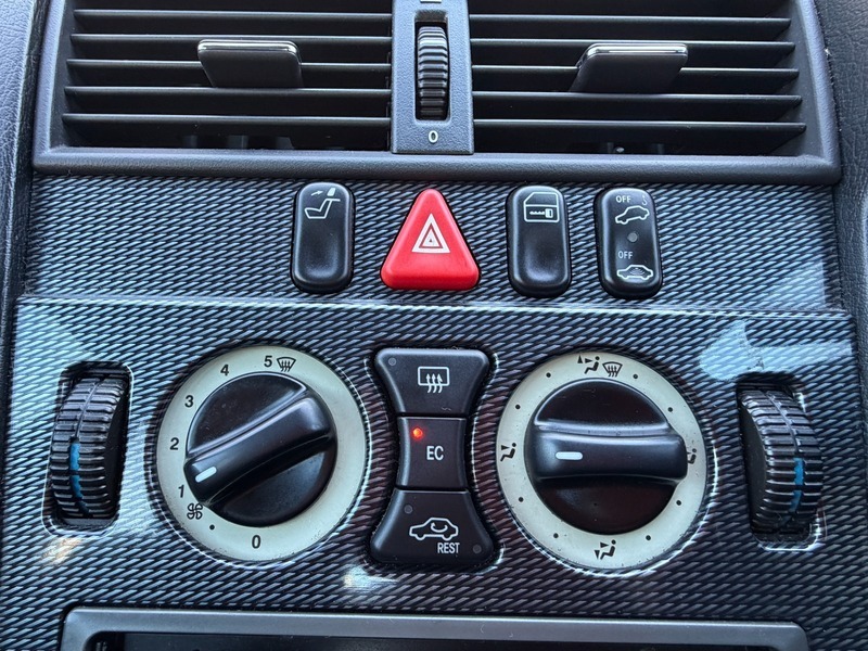 Mercedes-Benz C Class C200 Elegance Grey #18