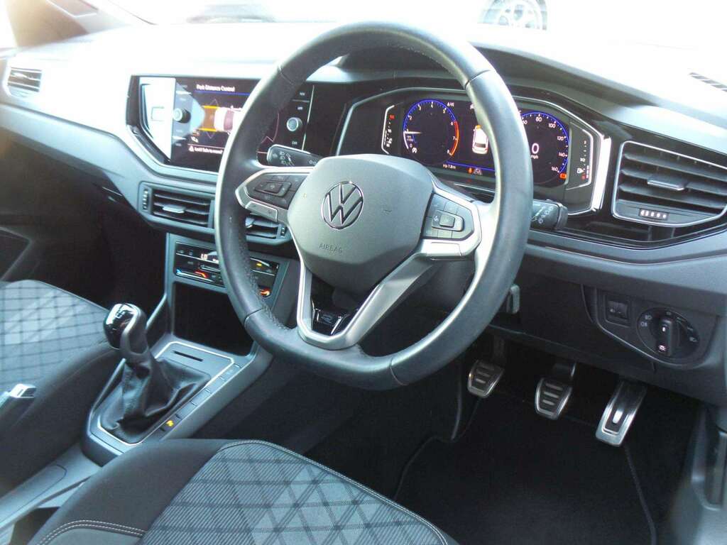 Volkswagen Polo R-line White #4