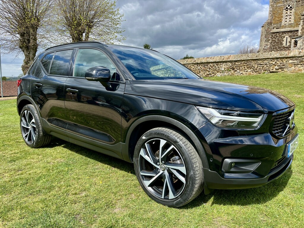 Volvo XC40 Suv 2.0 R-design Pro T5 Awd 201919 GX19KVT Black #2